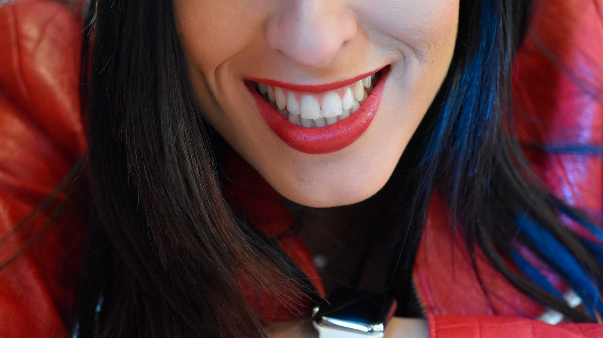 Dientes Manchados: Causas, Alimentos y Tratamientos